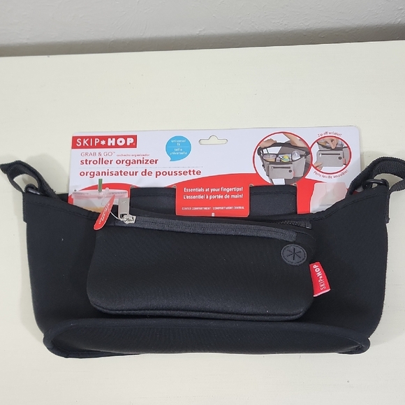 Skip Hop Black Stroller Organizer with Red Accents 13.5 X 6 - Picture 1 of 7
